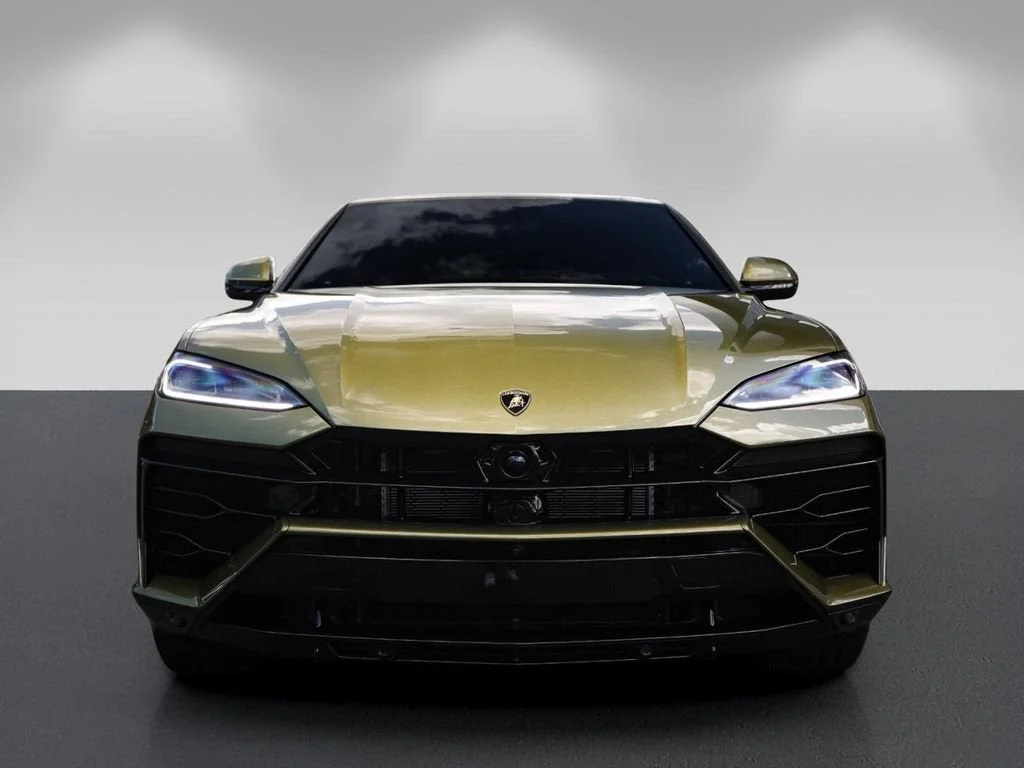 Used 2026 Verde Gea Lucido Metallic Lamborghini SE image 8