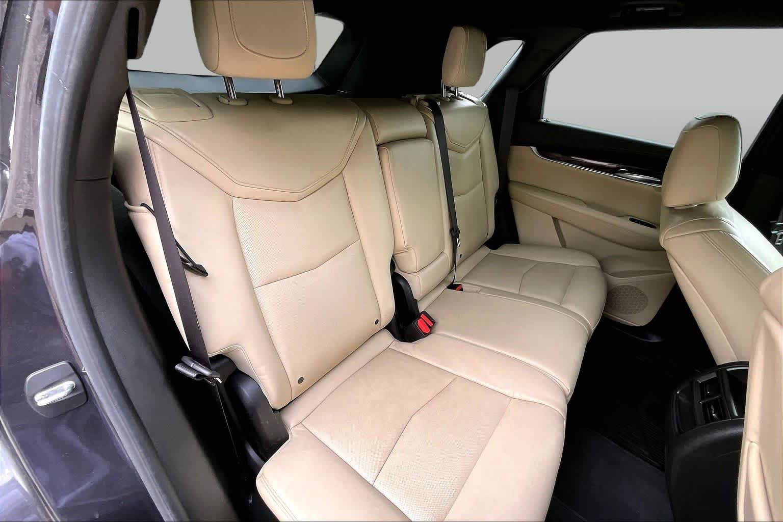 Used 2018 Dark Granite Metallic Cadillac Luxury AWD image 20