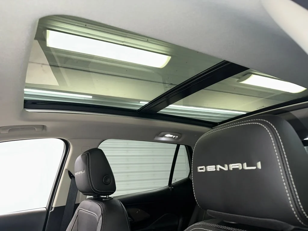 2023 GMC Terrain Denali - Photo 7