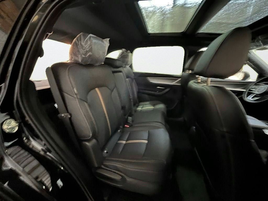 2026 Mazda CX-70 Premium Package - Photo 25