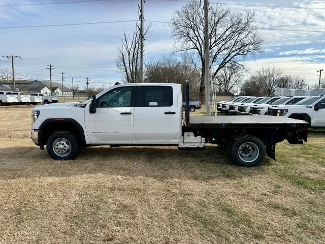 2025 GMC Sierra 3500HD Pro - Photo 6