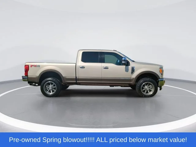 Used 2017  Ford King Ranch image 9