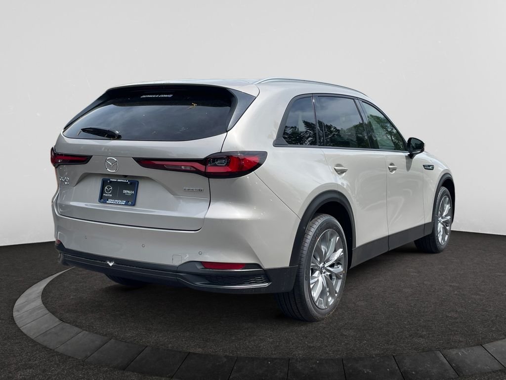 New 2026 Platinum Mazda 3.3 Turbo Preferred image 5