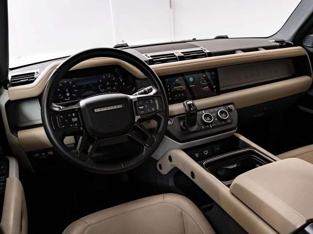 Used 2024 Tasman Blue Metallic Land Rover S image 4