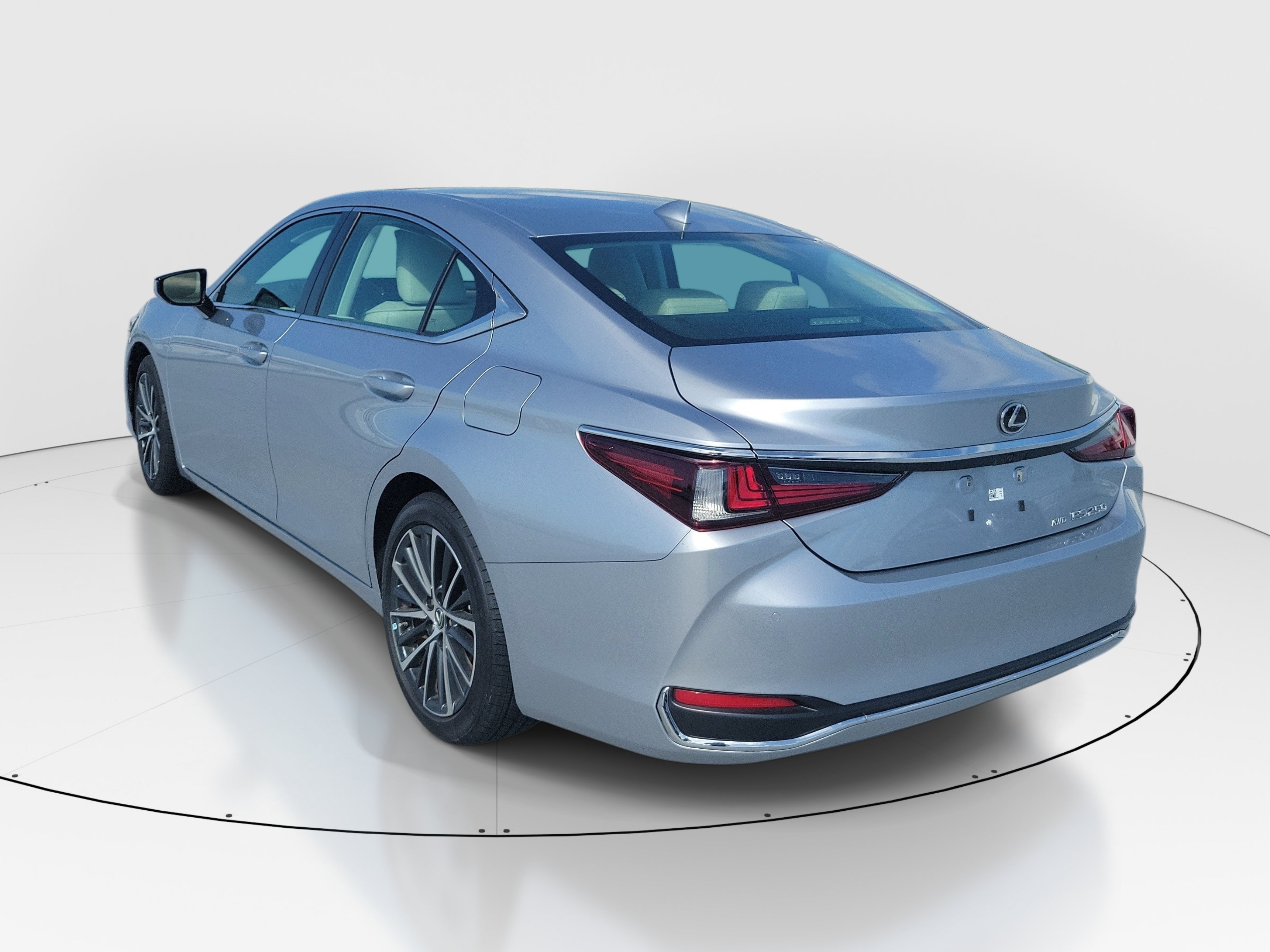 Used 2023 Iridium Lexus 250 image 4