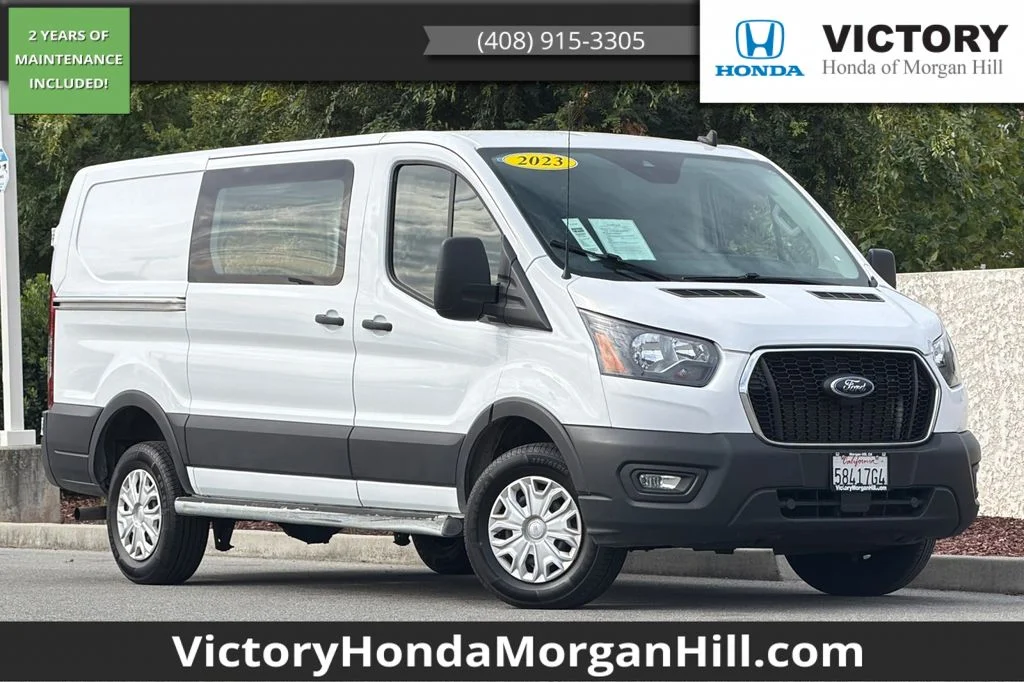 Used 2023 Oxford White Ford Base image 1