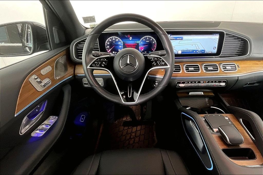 Used 2026 Black Mercedes-Benz GLE 350 image 5