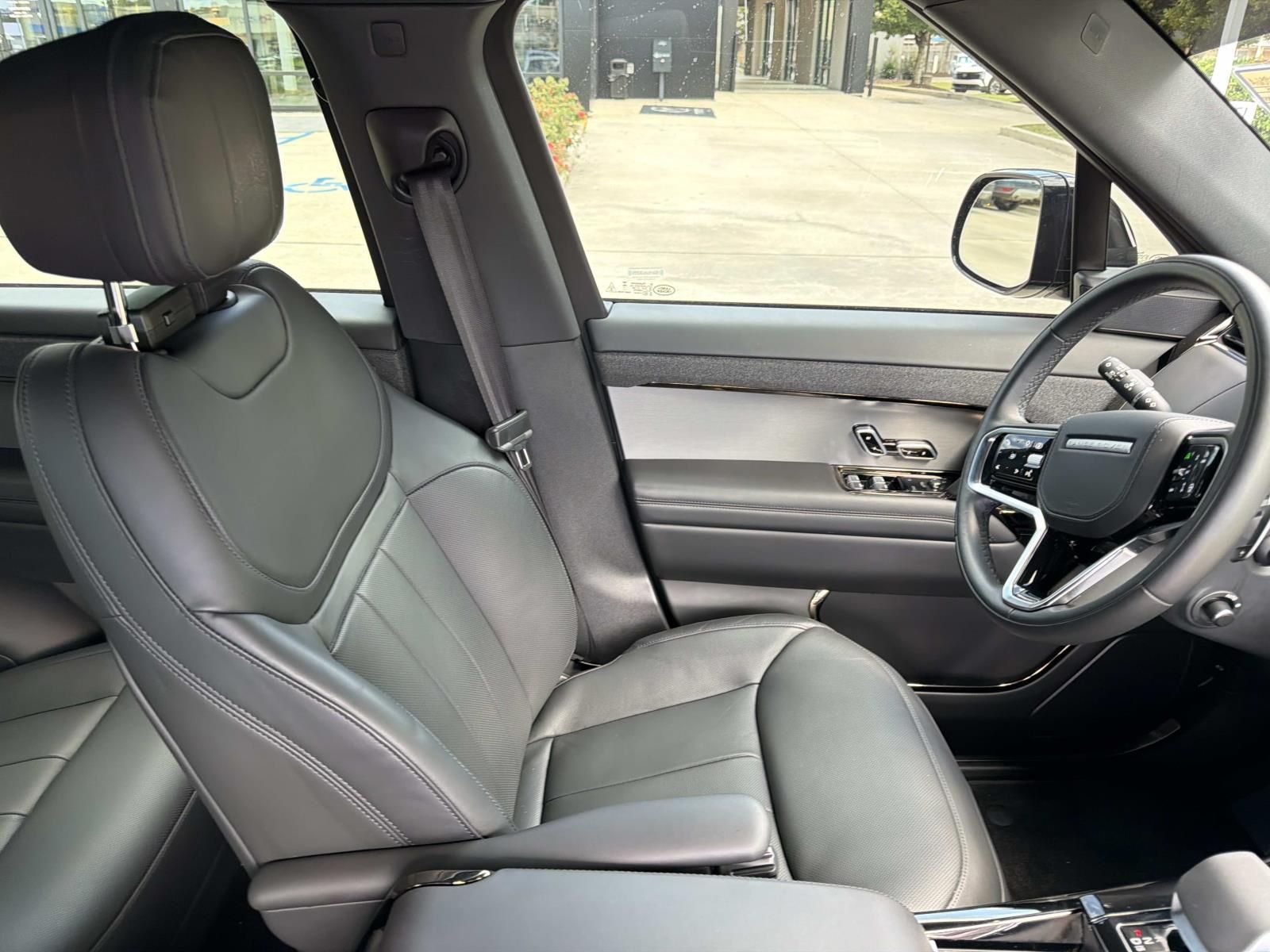 Certified Used 2025 Black Land Rover SE image 11