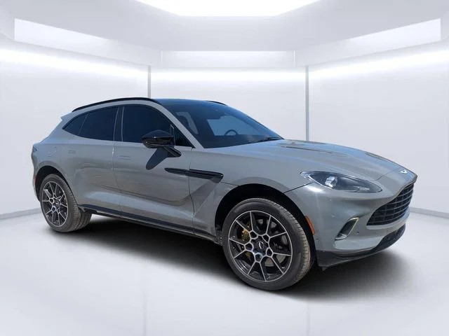 2021 Aston Martin DBX Base