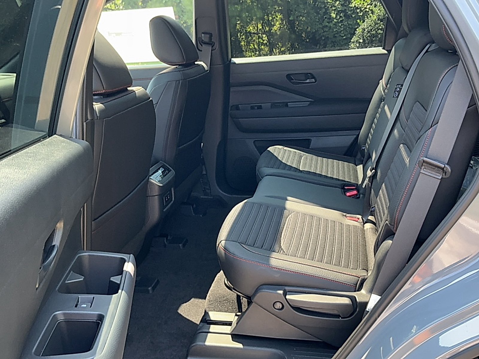 New 2026 Boulder Gray Pearl/Super Black Nissan Rock Creek image 15