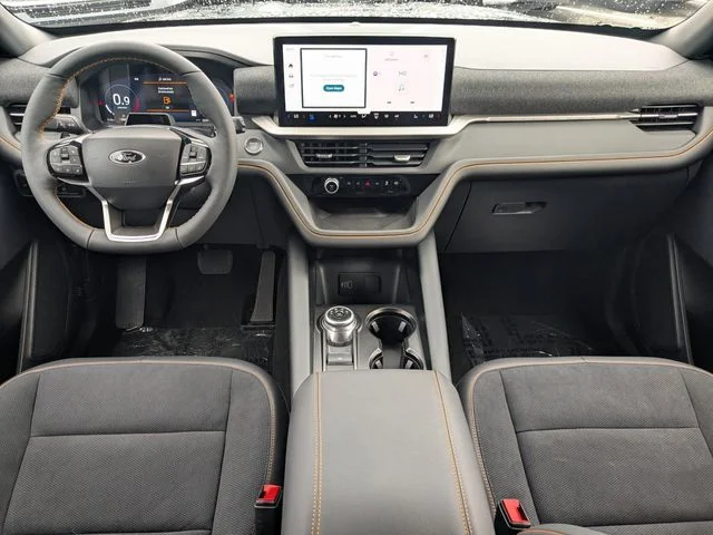 New 2026 Agate Black Metallic Ford Tremor® image 18