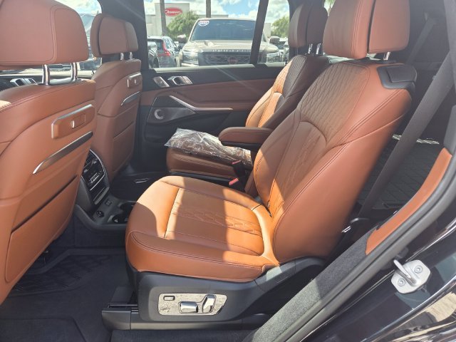 2026 BMW X7 M60i - Photo 5