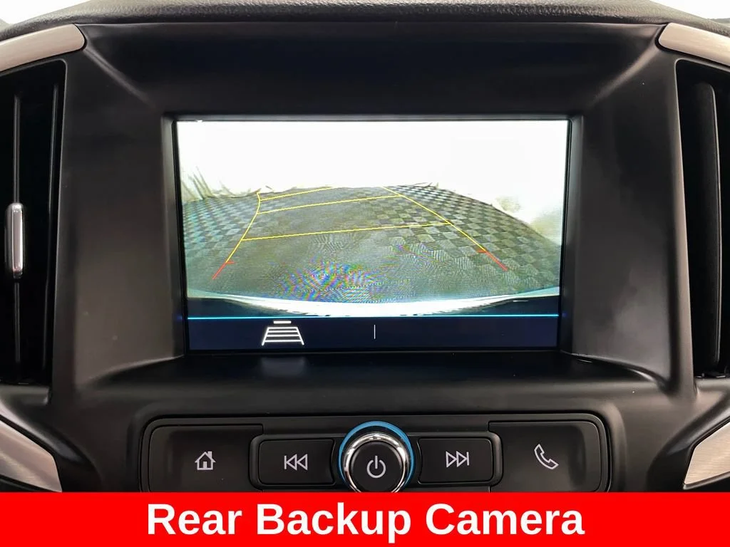 Certified Used 2019 SUMMIT WHITE GMC SLE image 3