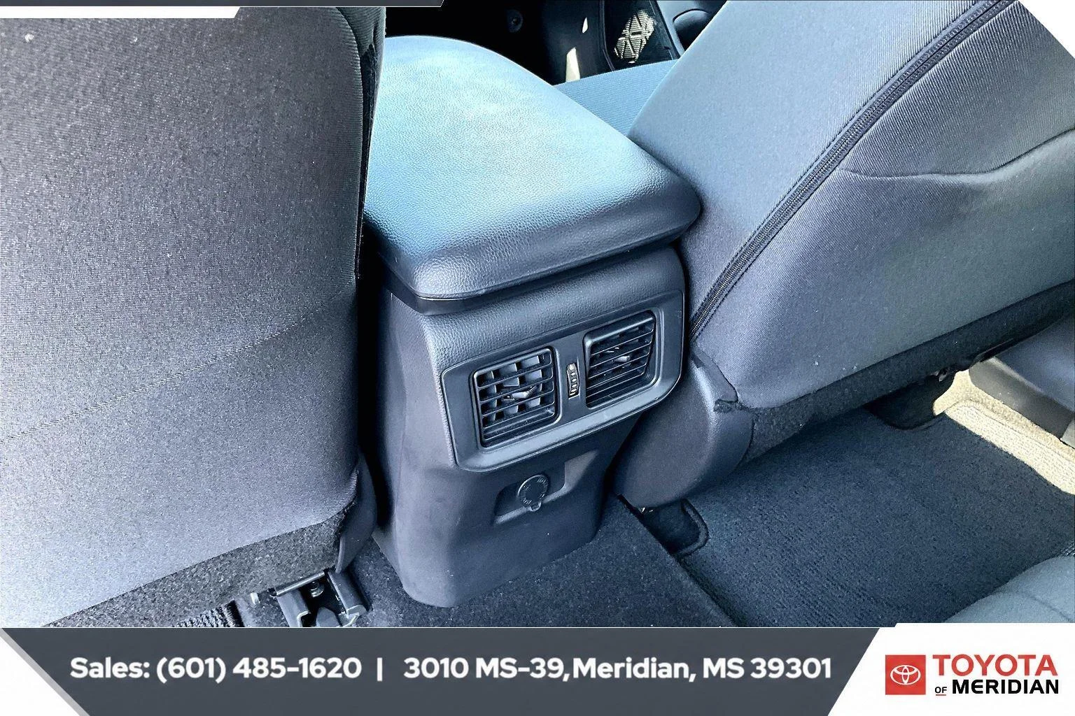 Used 2024 Ice Cap Toyota LE image 24