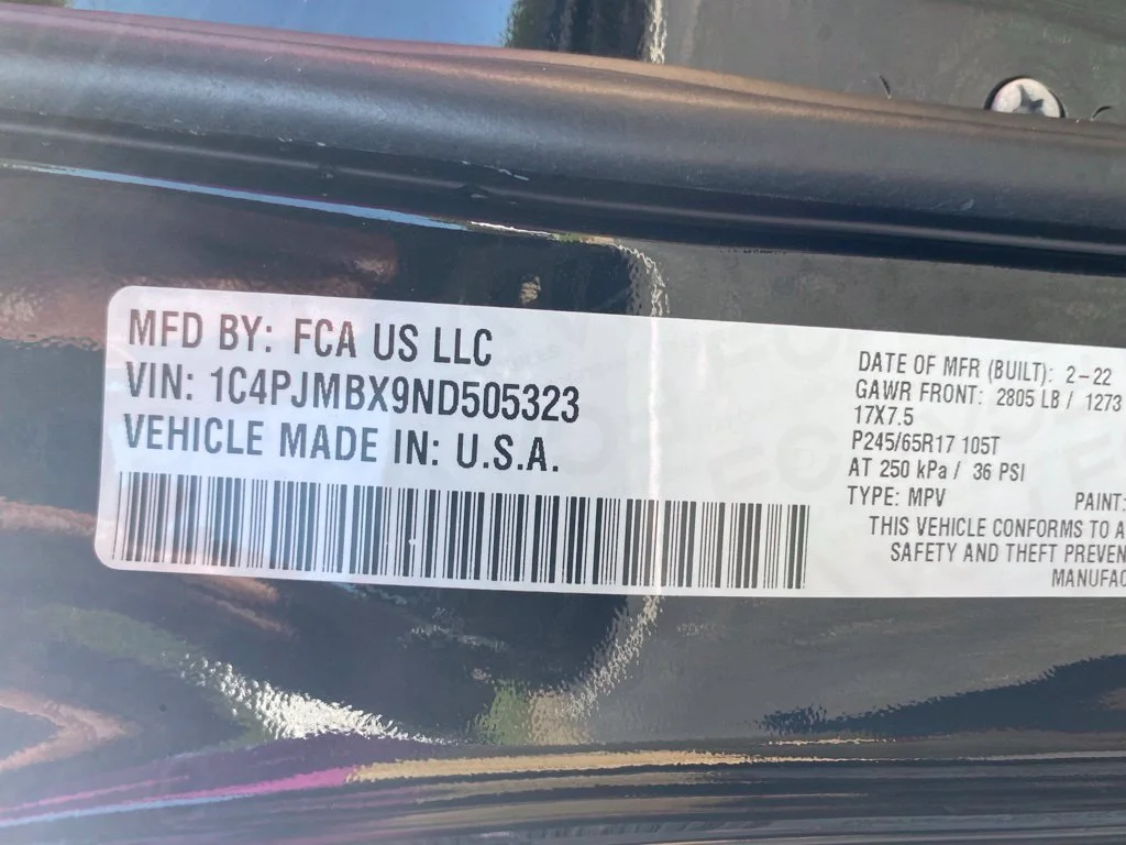 Used 2022 Black Jeep Trailhawk image 21