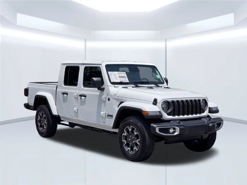 New 2026 White Jeep Sahara image 14
