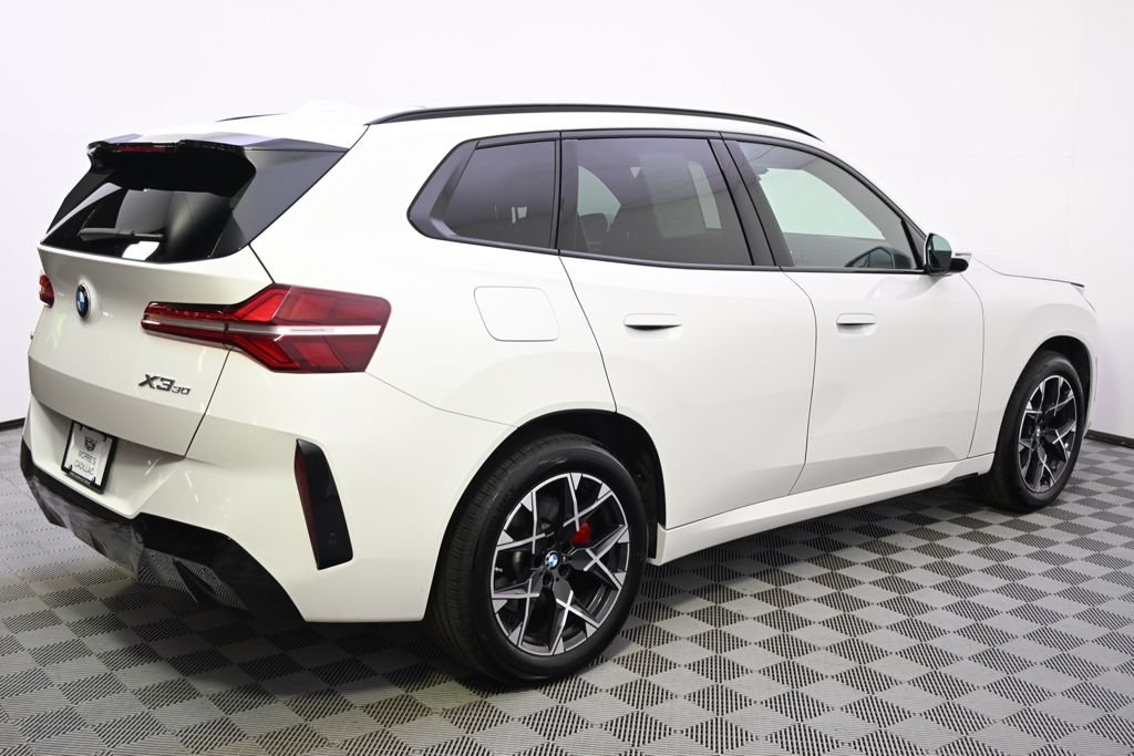 Used 2026 Alpine White BMW 30 xDrive image 7