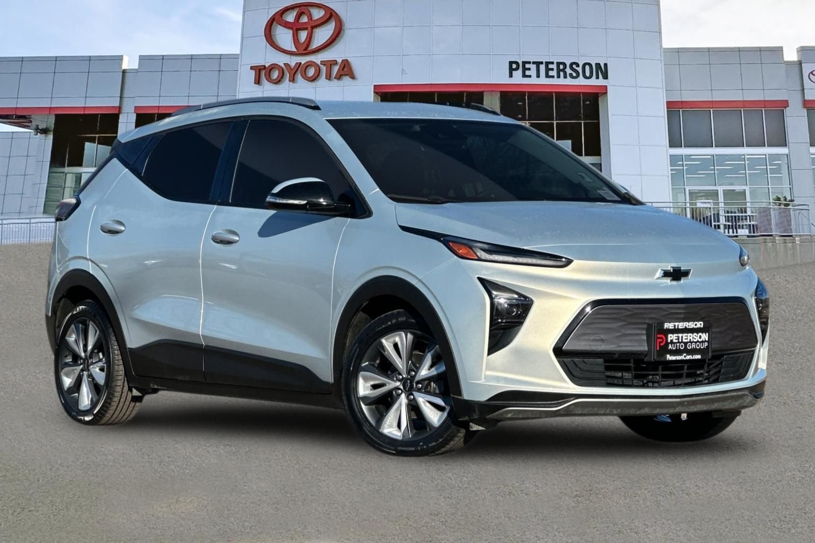 Used 2022 Chevrolet Bolt EUV LT with VIN 1G1FY6S08N4104909 for sale in Boise, ID