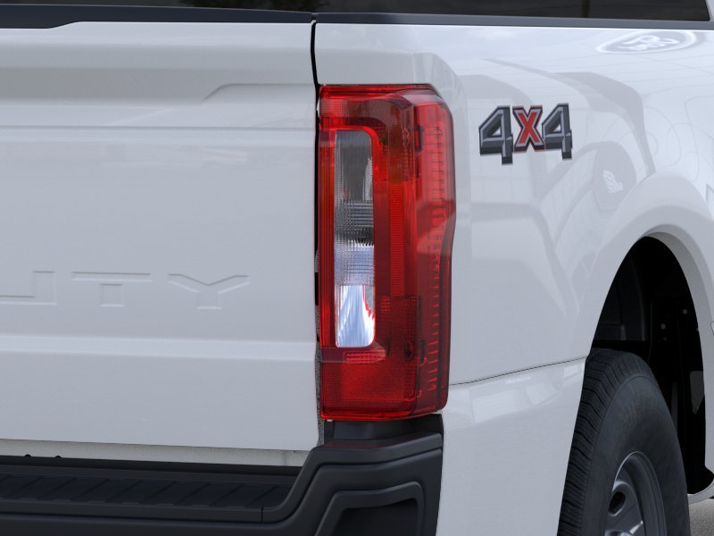 New 2026 Oxford White Ford F-250® XL image 43