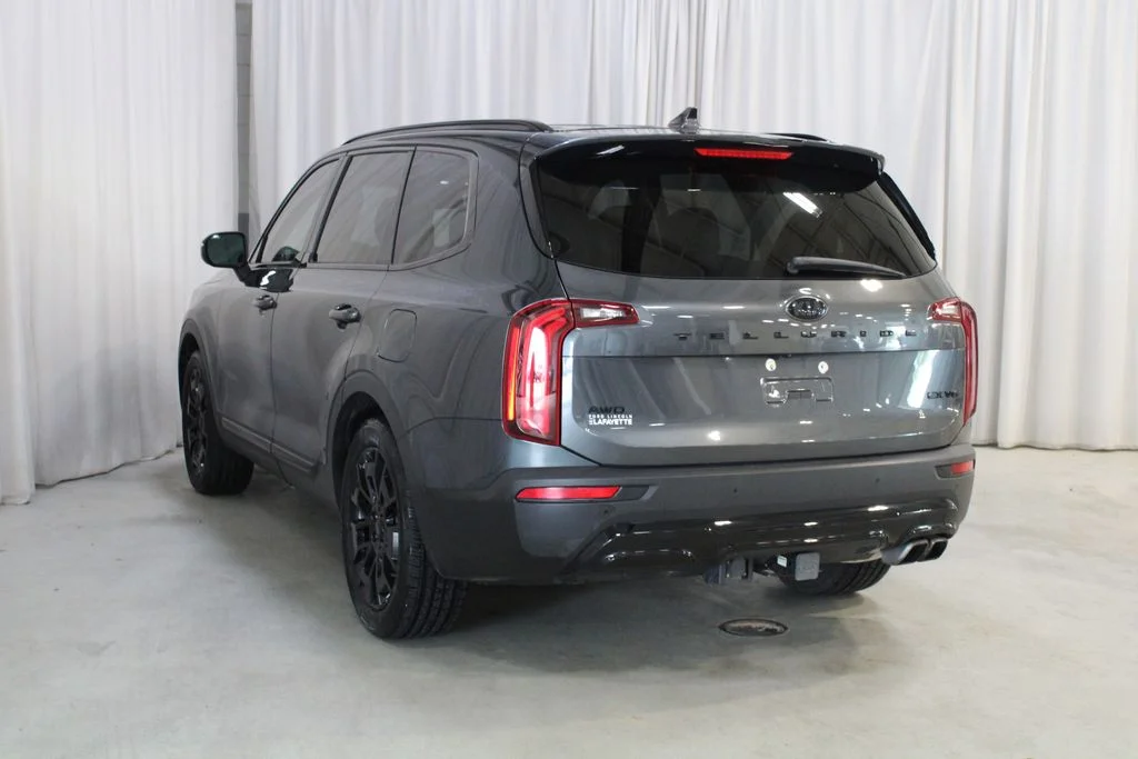 Used 2021 Gray Kia EX image 23