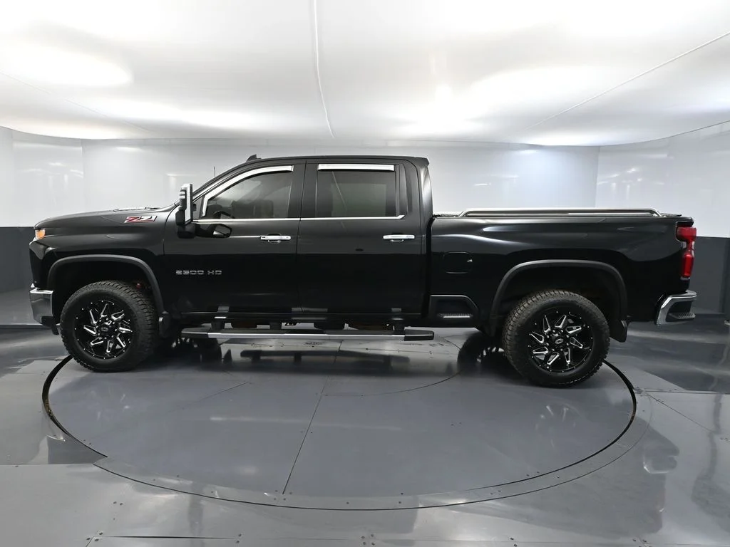 2021 Chevrolet Silverado 2500HD LTZ - Photo 11