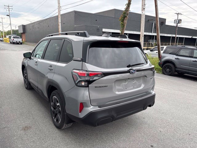 New 2026 RIVER ROCK PEARL Subaru Premium Hybrid image 8