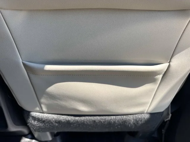 Used 2021 White Nissan SL image 35