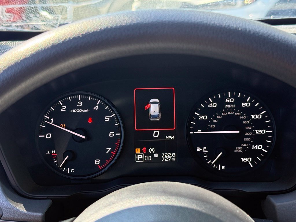 Used 2024 Ice Silver Metallic Subaru Base image 15