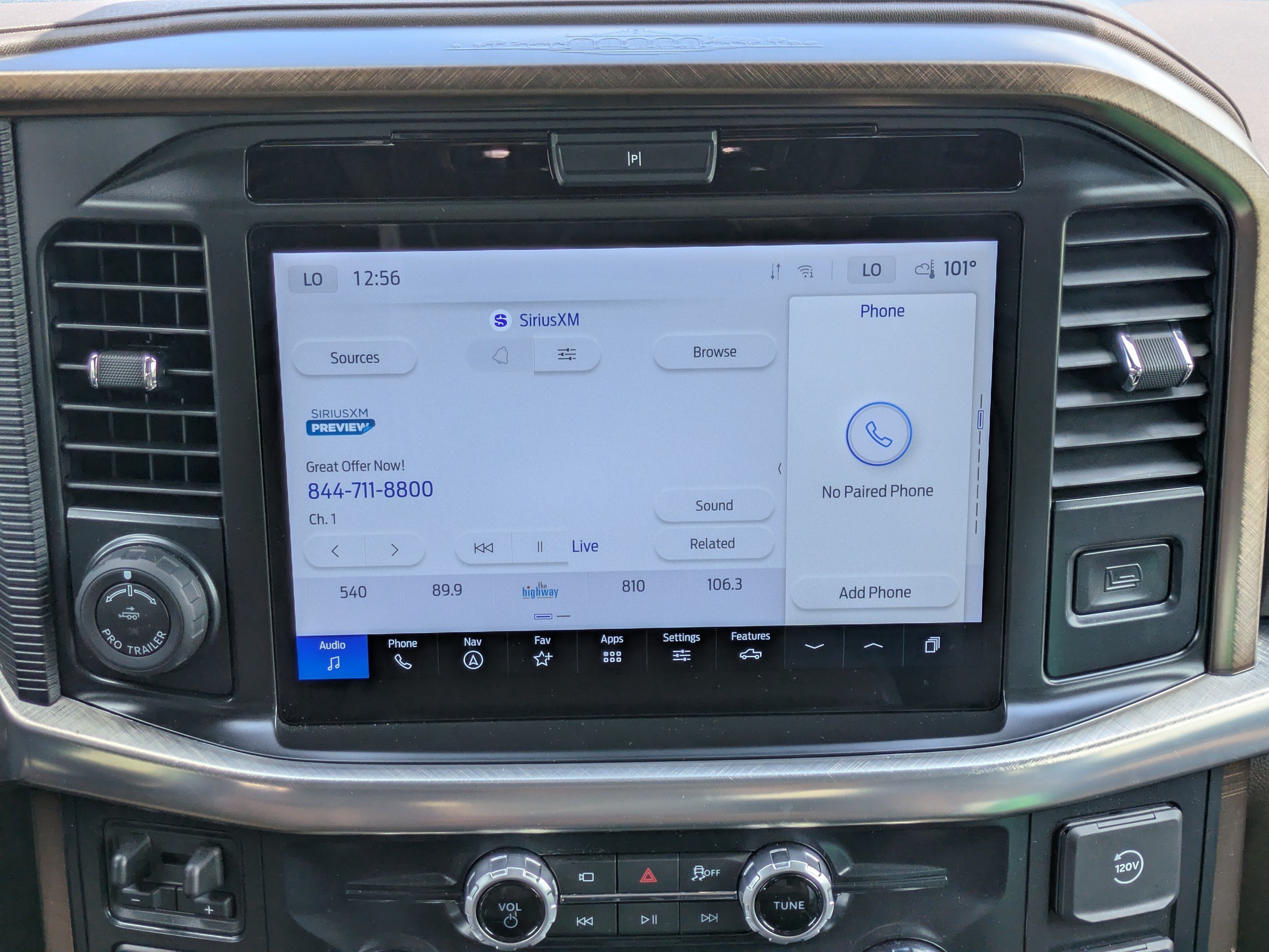 Used 2025  Ford King Ranch image 17