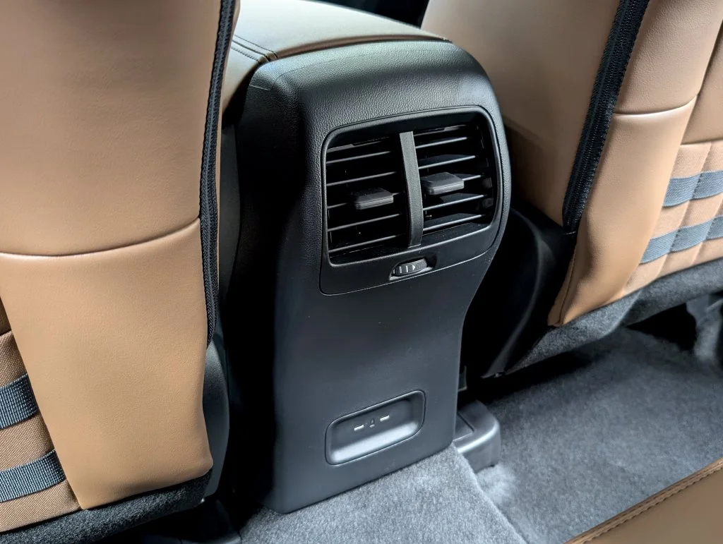 New 2026 Shadow Black Ford Outer Banks® image 16