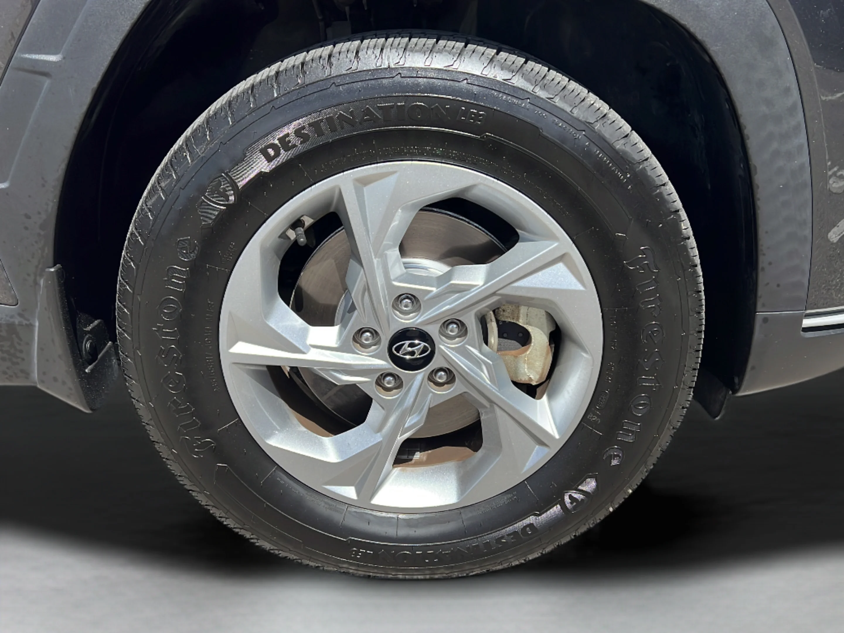 Used 2022 Portofino Gray Hyundai SEL image 34