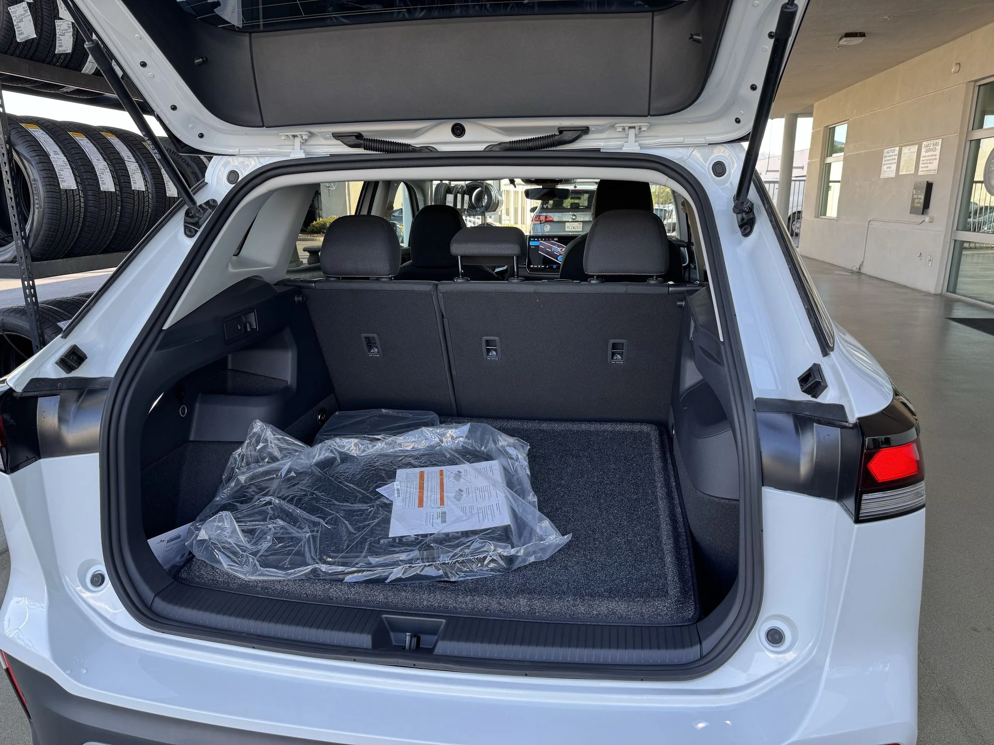 New 2026 Pure White Volkswagen S image 33