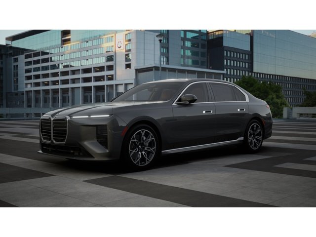 2027 BMW 740i 