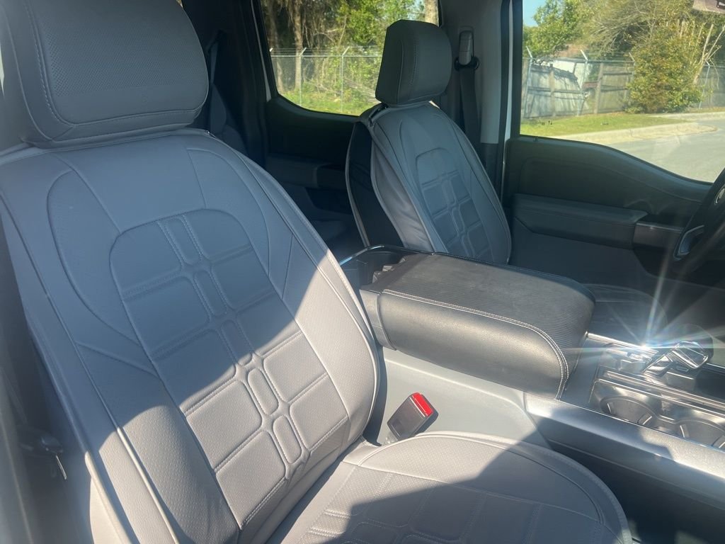2023 Ford F-150 Lariat - Photo 12