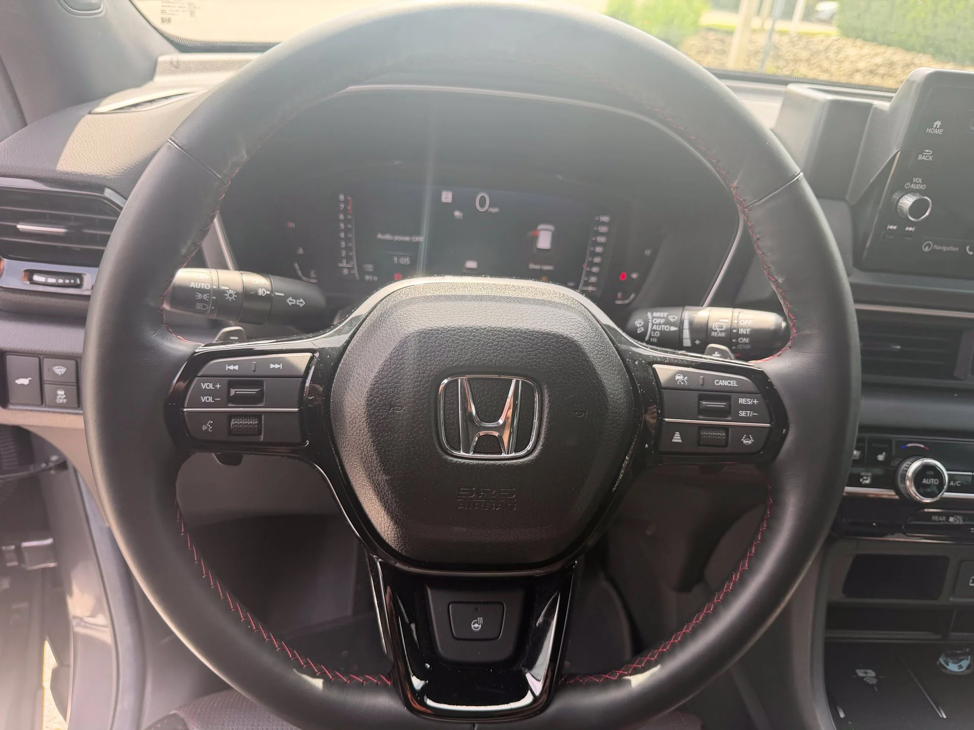 Certified Used 2025 Modern Steel Metallic Honda Black Edition image 22