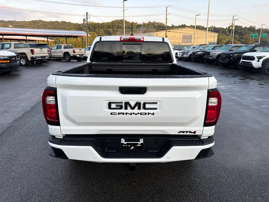 2026 GMC Canyon AT4 - Photo 20