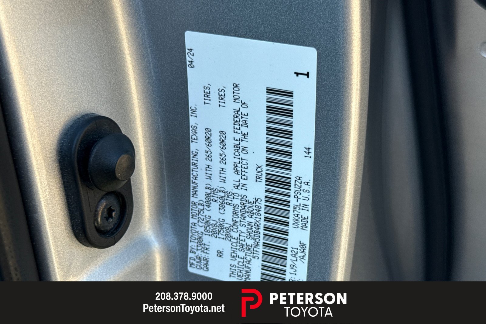 Used 2024 Silver Toyota Platinum image 25