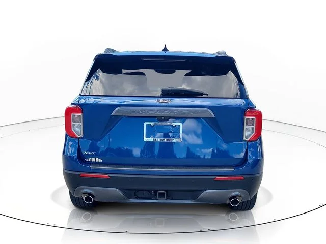 Used 2023 Blue Ford XLT image 6