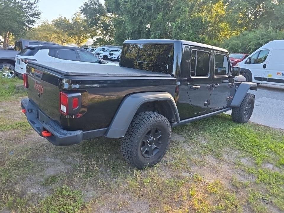 Used 2022 Black Jeep Mojave image 3
