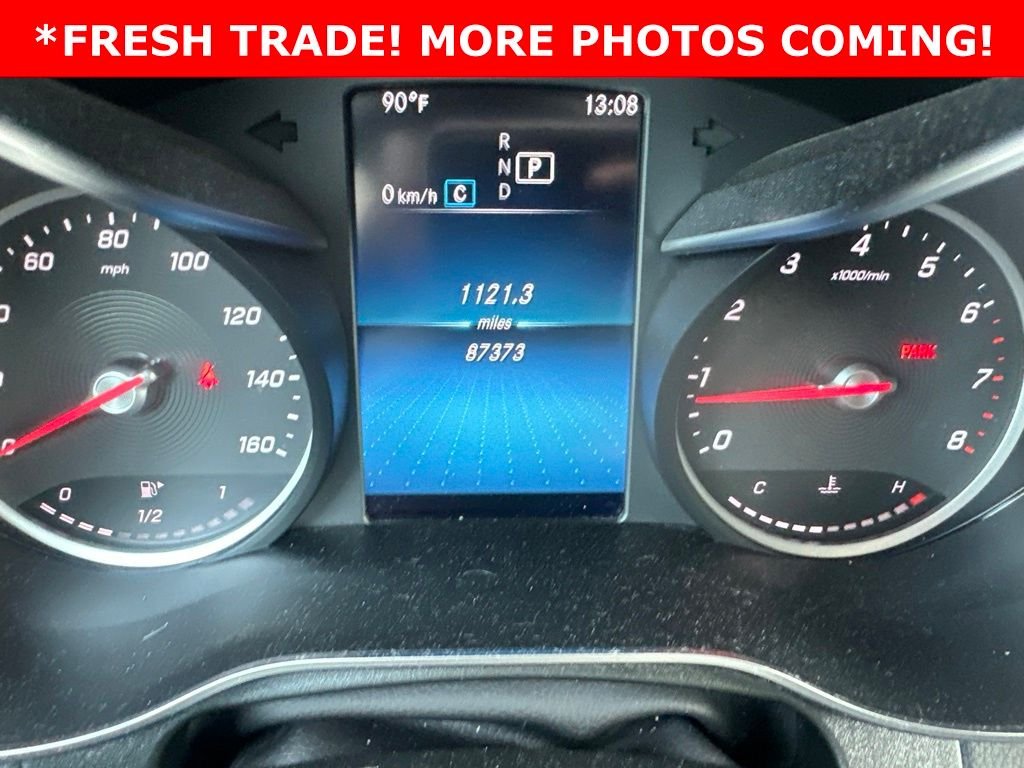 Used 2021  Mercedes-Benz GLC 300 image 2