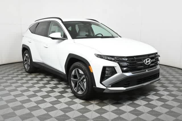New 2026 Serenity White Pearl Hyundai SEL FWD image 38