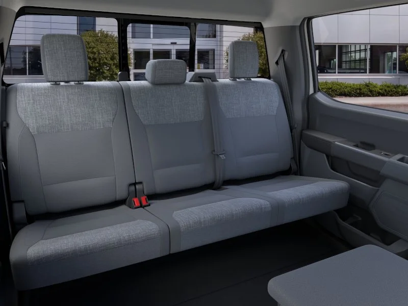 New 2026 Oxford White Ford XLT image 33