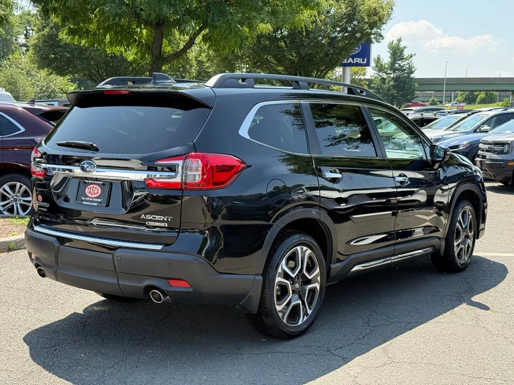 Used 2024 Crystal Black Silica Subaru Touring image 7