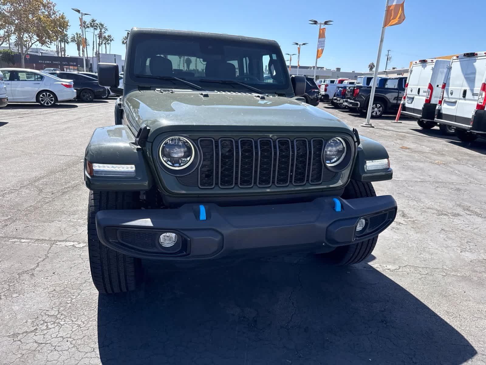 Used 2024 Sarge Green Clearcoat Jeep Sport S image 5