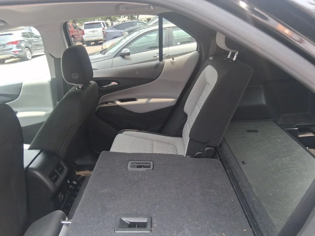 Used 2022 Black Chevrolet LS image 11