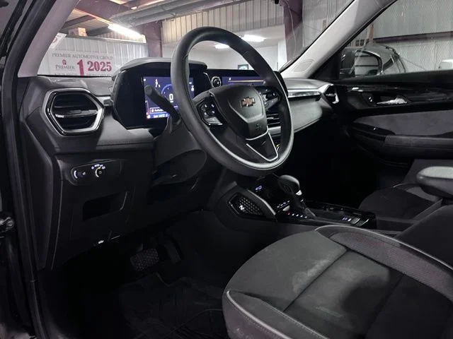 Used 2024 Black Chevrolet LT image 9