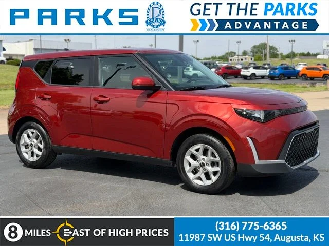 2025 Kia Soul 2.0L LX IVT's photo
