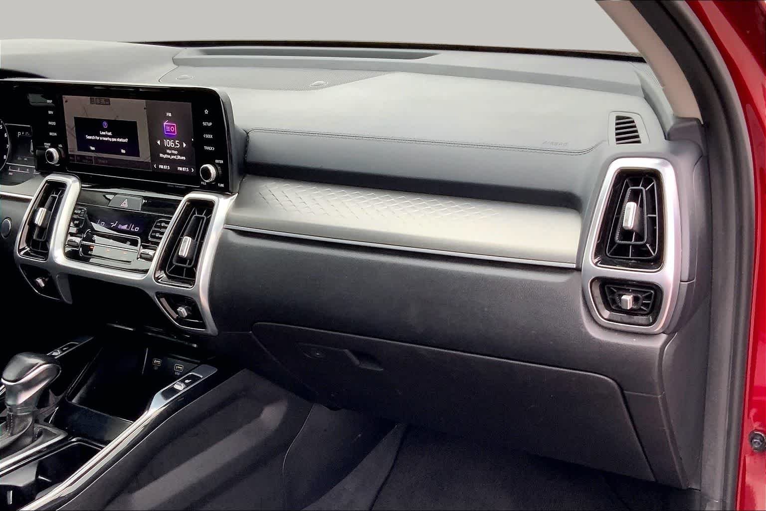 2022 Kia Sorento SX - Photo 18