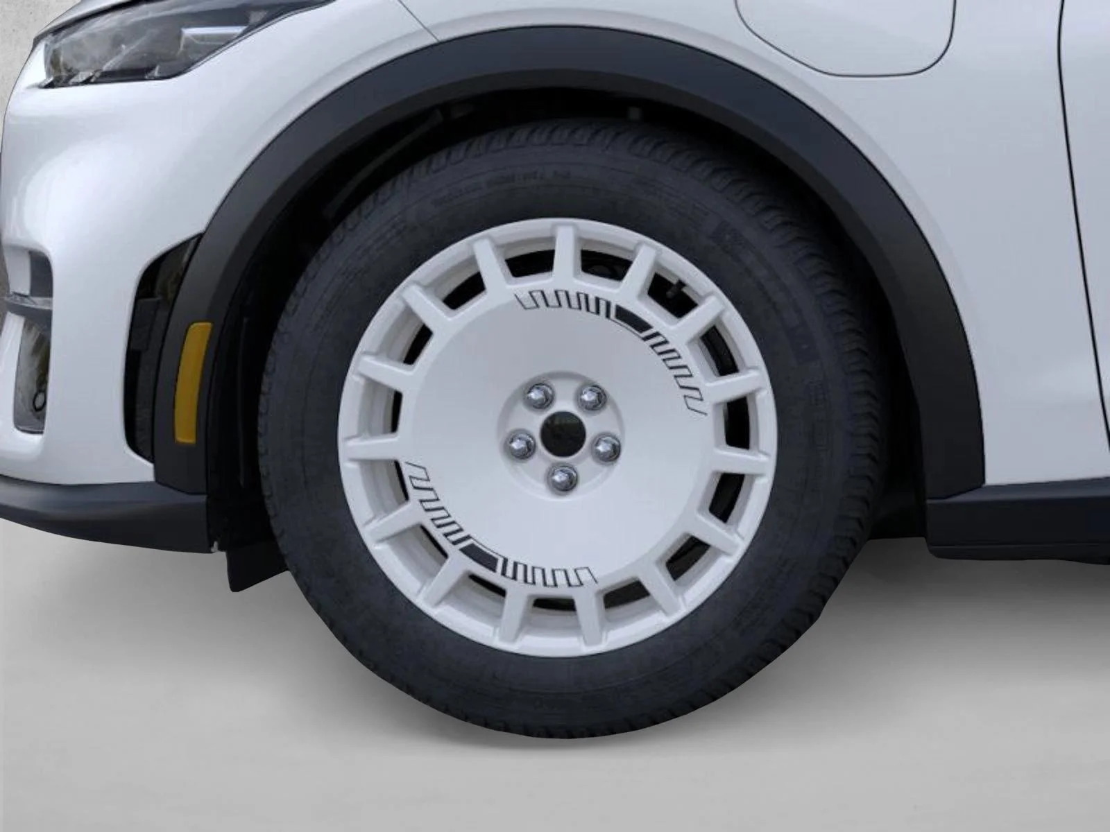 New 2026 Star White Metallic Tri-coat Ford GT image 19