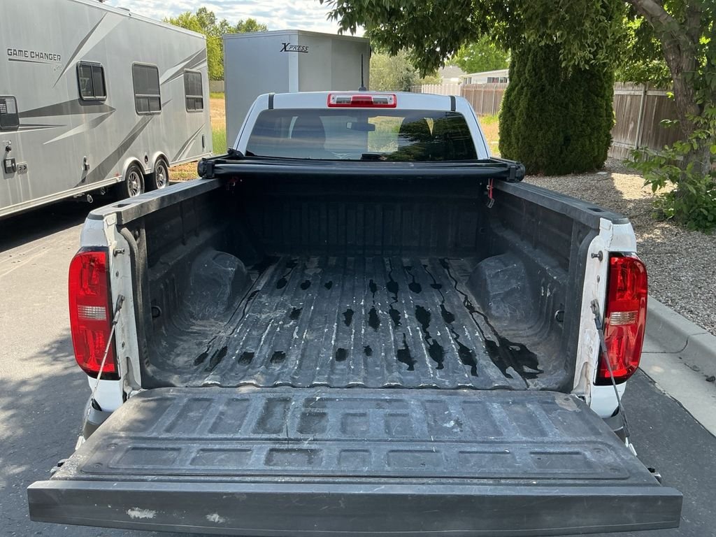 Used 2016 White Chevrolet Work Truck image 12
